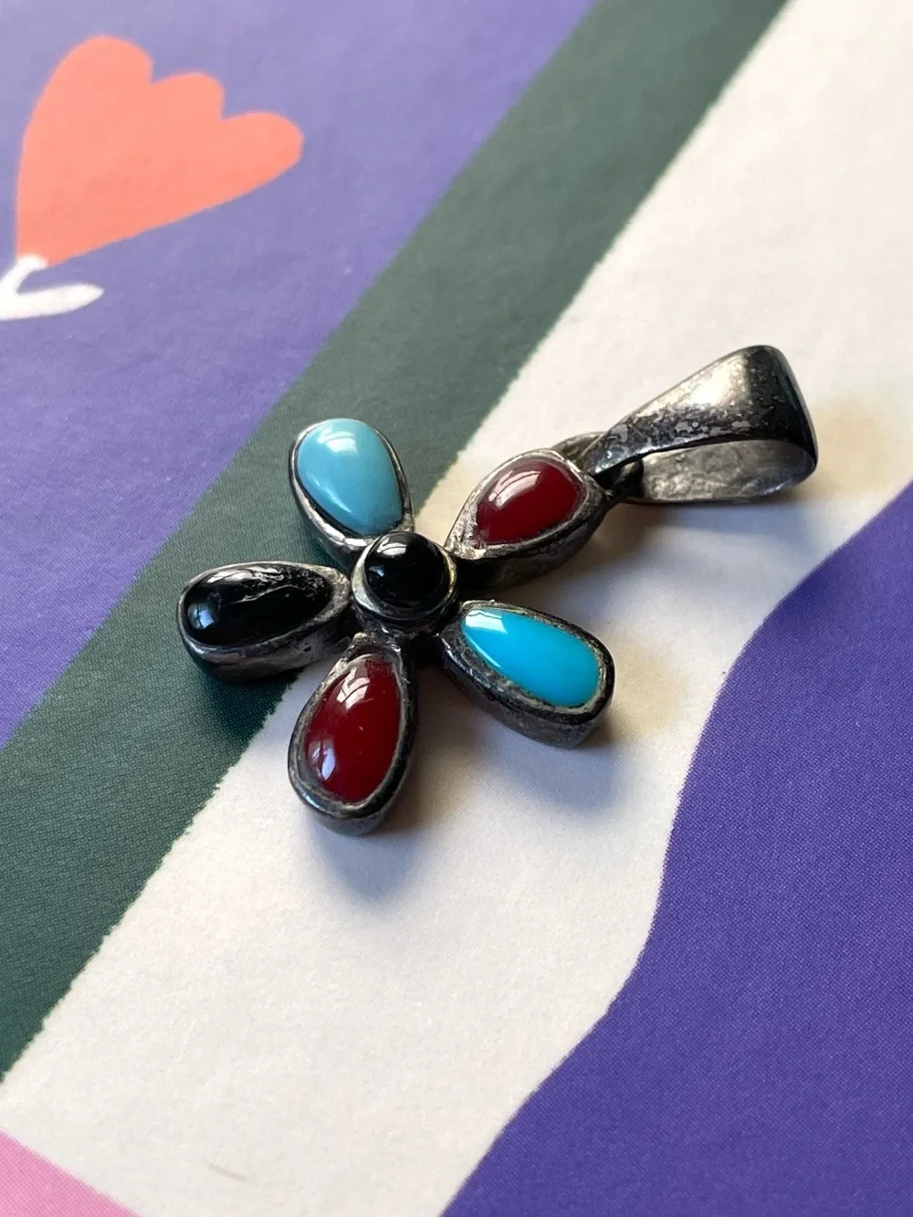 Vintage Southwestern style stamped 925 sterling silver and stone flower pendant